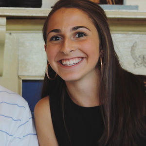 Meet your Posher, Elizabeth